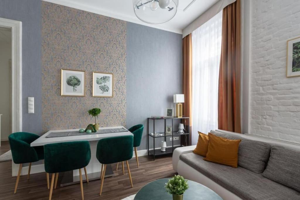 Chic, Captivating Space Near Opera House 부다페스트 외부 사진